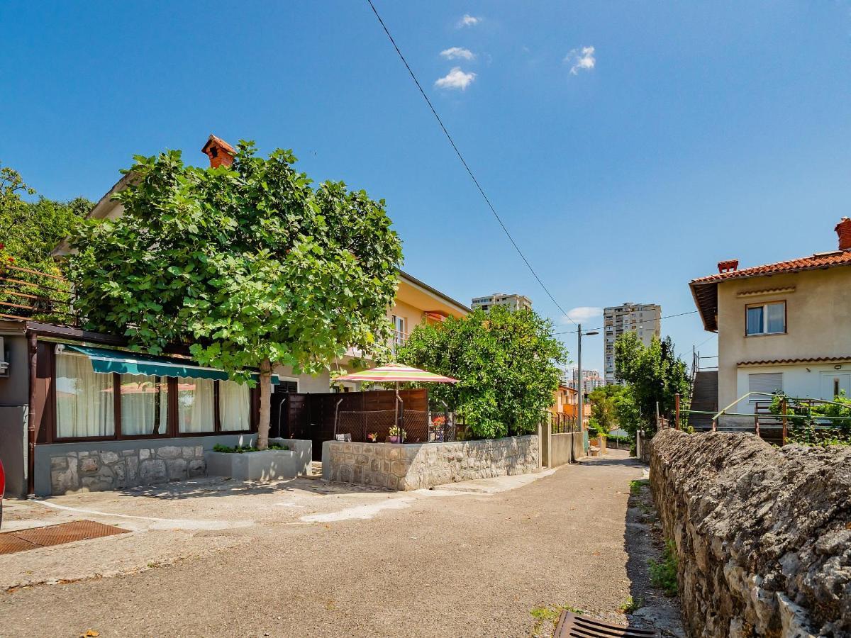 Studio Apartment "Kalina" 550 M From Sea Fiume Kültér fotó