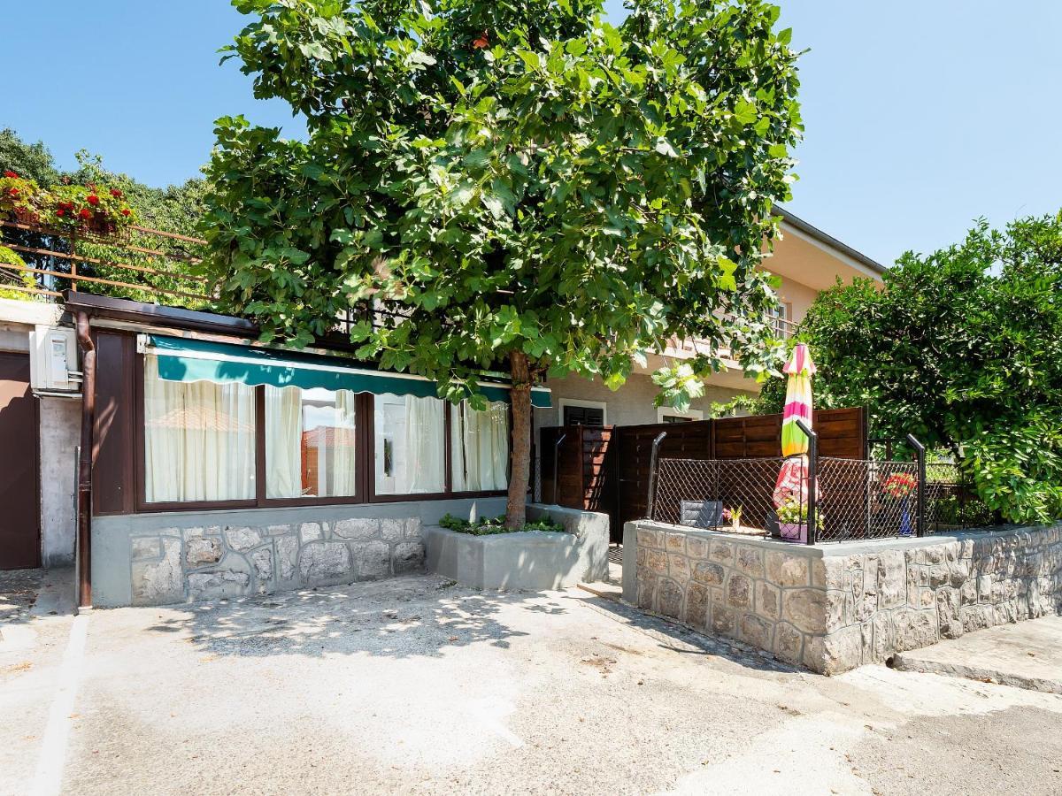 Studio Apartment "Kalina" 550 M From Sea Fiume Kültér fotó