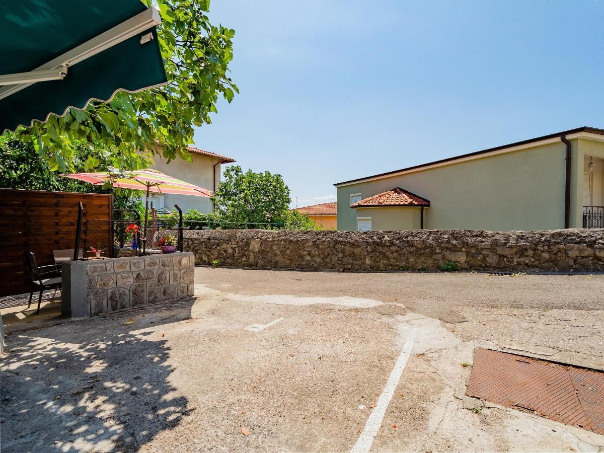 Studio Apartment "Kalina" 550 M From Sea Fiume Kültér fotó